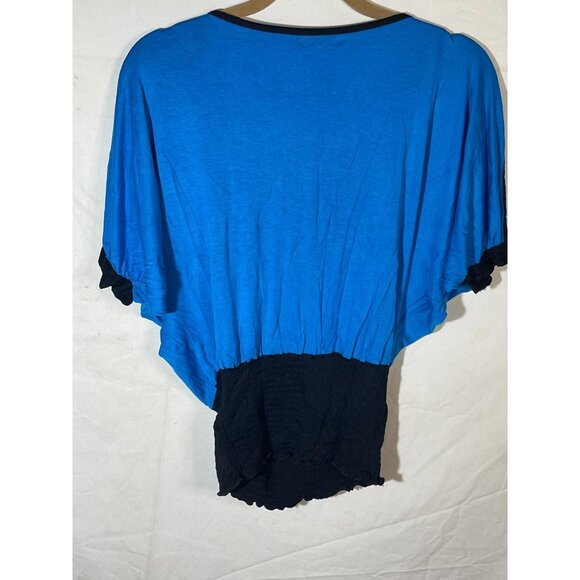 lady fashion short sleeve shirt blue black embellished butterfly medium READ - Picture 8 of 14